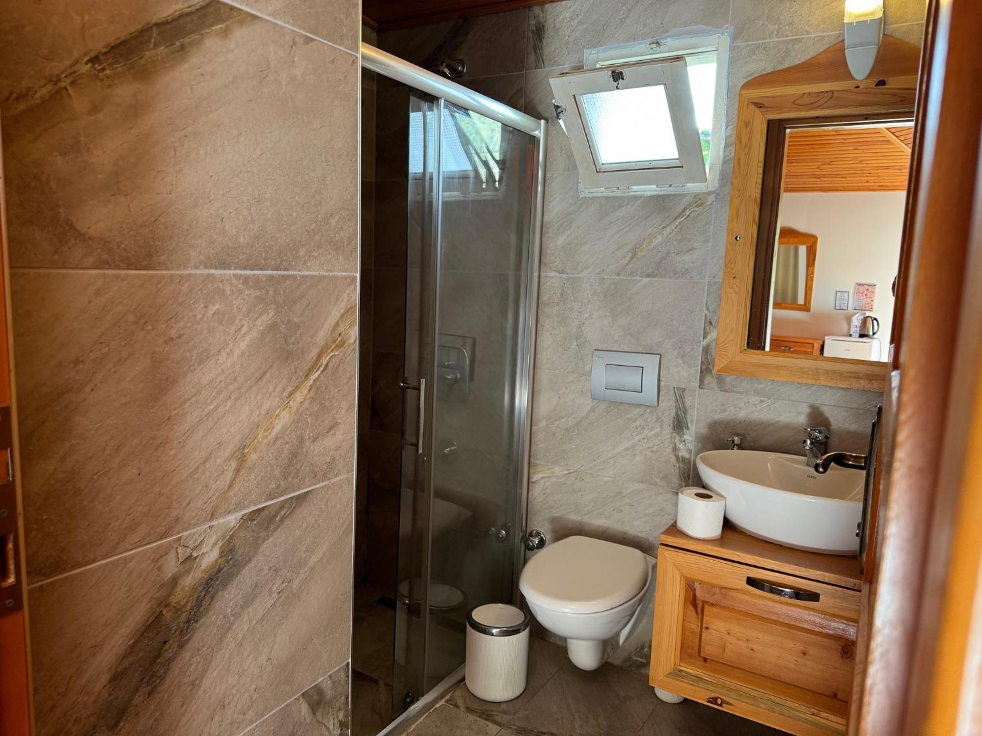 Karaoez Ada Bungalows & Villa Rom bilde